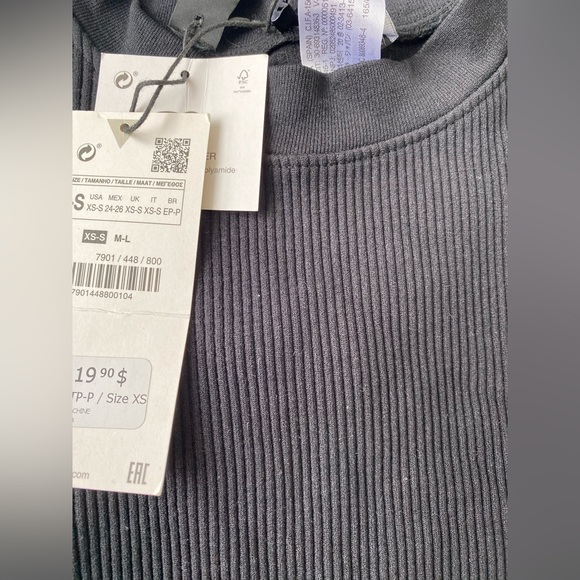 Zara Contour Crop Tops - Picture 6 of 6